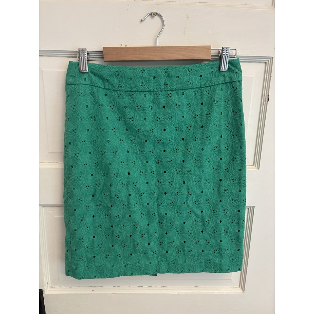 Talbots Women's Green Floral Eyelet Mini Skirt 100% Cotton Lined Size 2P